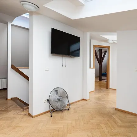 公寓 Sky Luxury Penthouse 布拉格