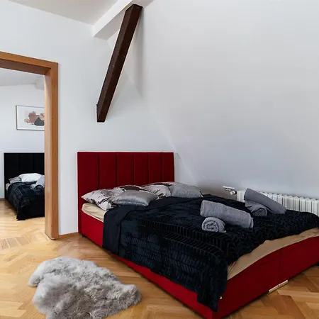 Sky Luxury Penthouse *