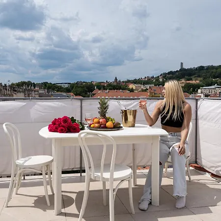 Sky Luxury Penthouse Apartman Prága